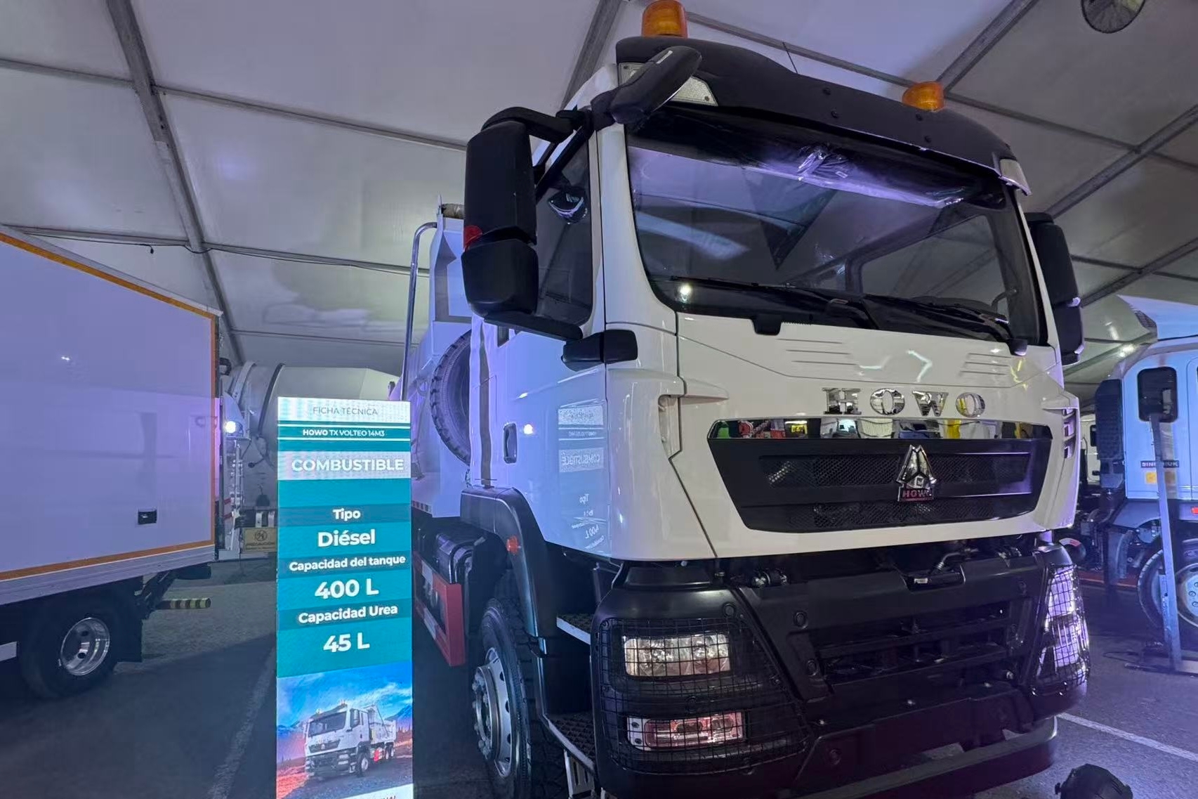 中國重汽閃耀亮相墨西哥全國商用車制造商協(xié)會(huì)展會(huì)